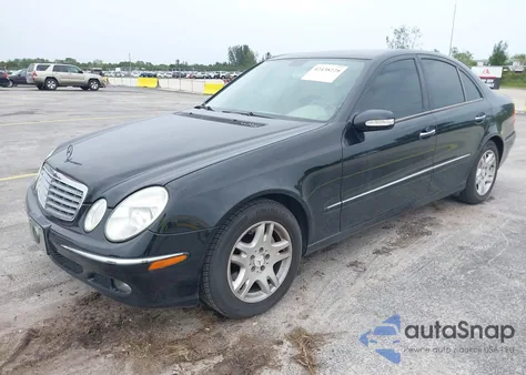 2006 Mercedes-Benz E 350 z USA, uszkodzony, nr VIN WDBUF56J96A790249